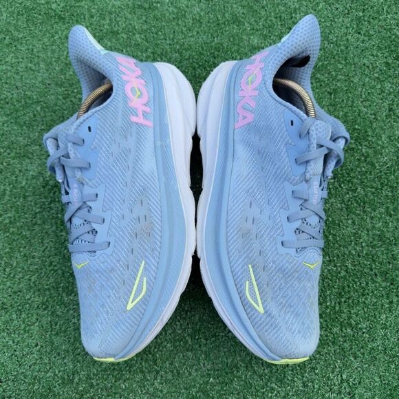 HOKA ONE ONE CLIFTON 9 - Women’s Running Shoes - SIZE 11B - Picture 7 of 10